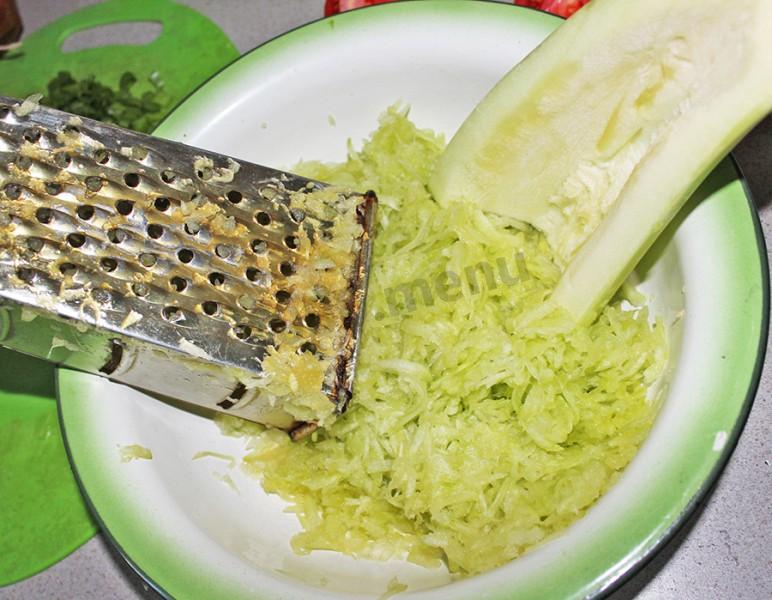 Шаг 3 приготовления Яичница с кабачками