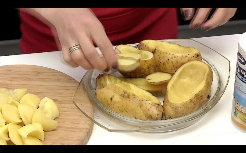 Шаг 1 приготовления Пицца в картофеле без муки и глютена