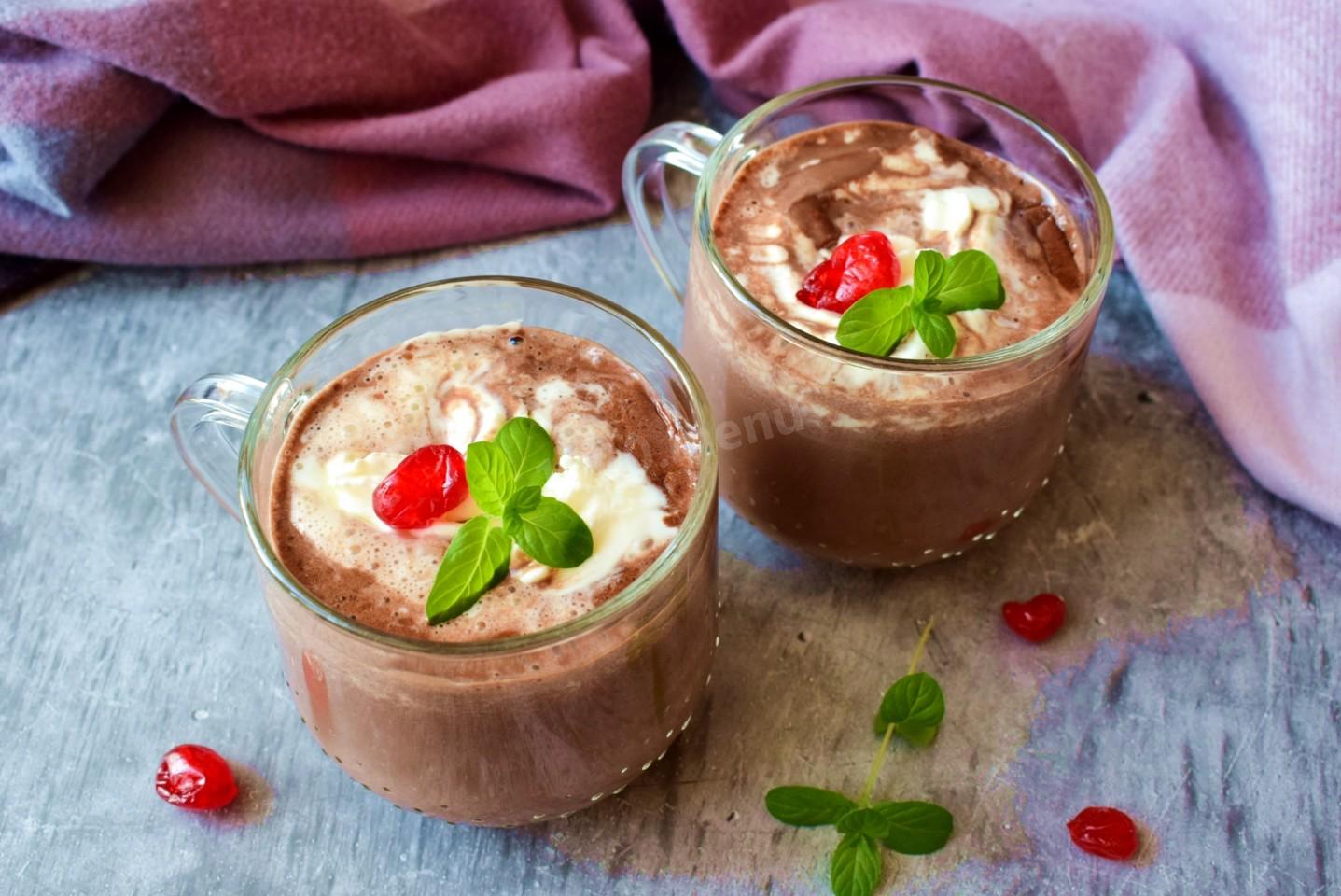 Шаг 7 приготовления Какао со сгущенкой