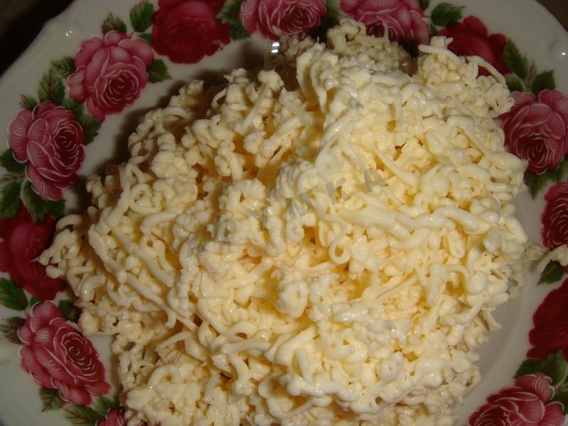 Шаг 3 приготовления Крабовые трубочки с сыром