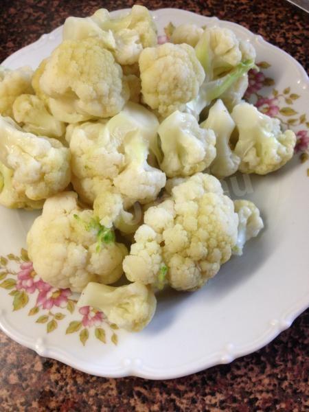 Шаг 7 приготовления Цветная капуста в сырном кляре