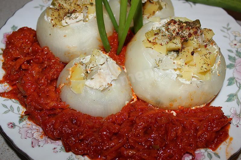 Шаг 26 приготовления Лук фаршированный картошкой и курицей