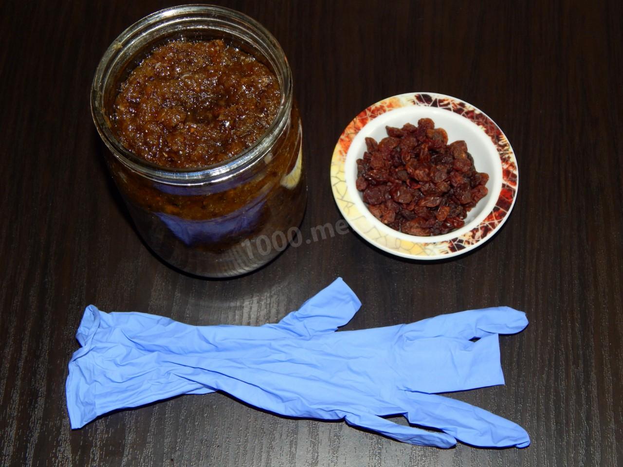 Шаг 1 приготовления Вино из старого варенья