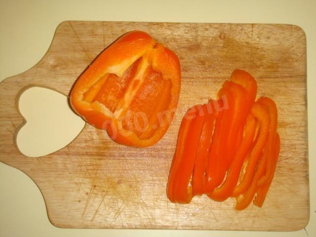 Шаг 8 приготовления Шаурма с курицей в лаваше на сковороде