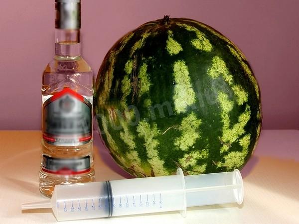Обложка рецепта Водка в арбузе