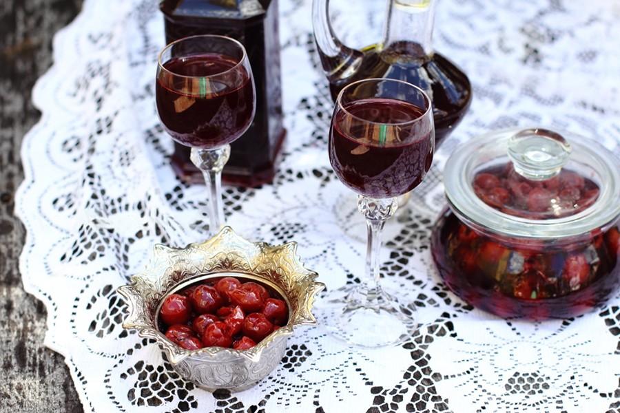 Обложка рецепта Наливка вишневая без водки в домашних условиях