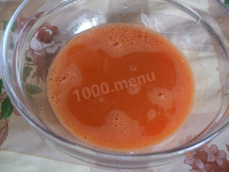 Шаг 6 приготовления Морковно свекольный сок