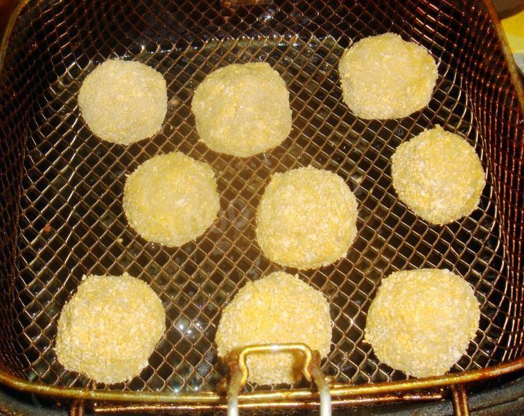 Шаг 17 приготовления Мясные шарики с помидорами черри