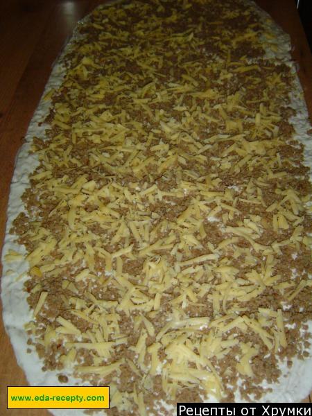 Шаг 7 приготовления Мясной пирог из тонкого лаваша с фаршем и помидорами