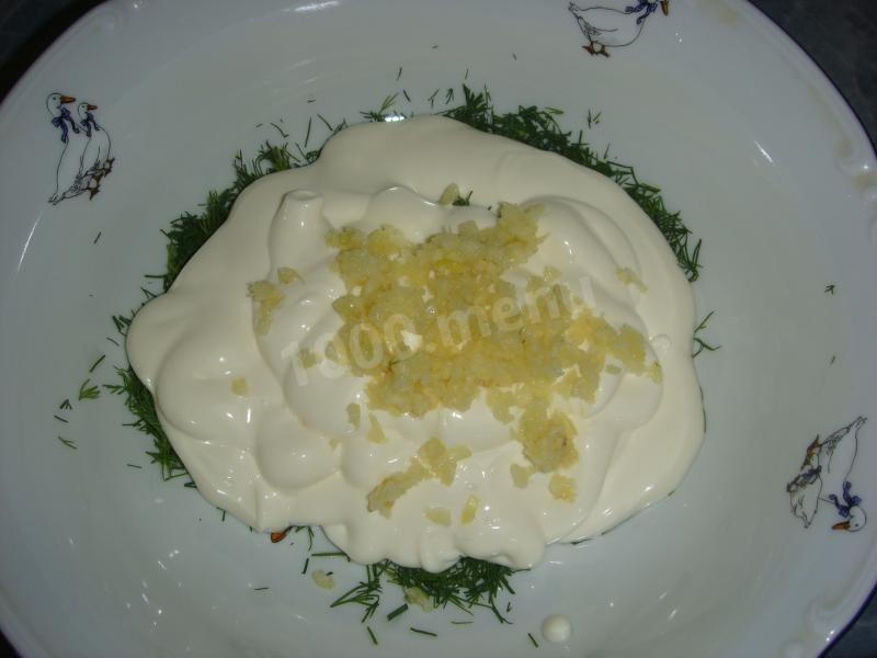 Шаг 5 приготовления Вкусные баклажаны и кабачки запеченные с майонезом в духовке