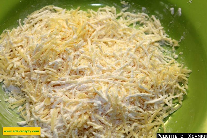 Шаг 3 приготовления Тарталетки сырные с овощами