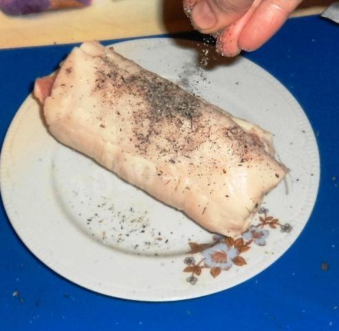 Шаг 9 приготовления Рулет из свиного сала без термообработки