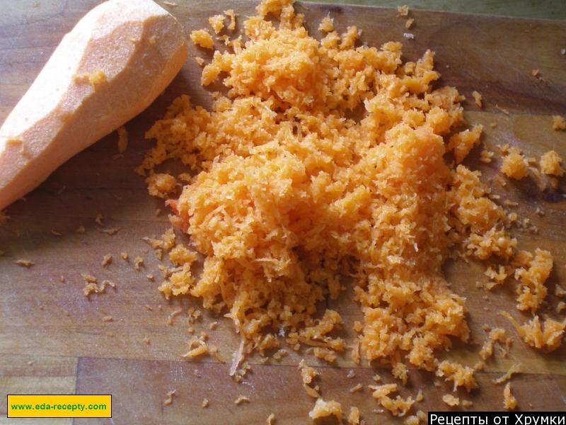Шаг 4 приготовления Икра из жареной свеклы с морковкой и чесноком