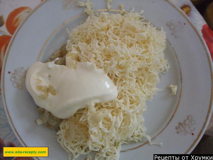 Шаг 6 приготовления Зразы из курицы с майонезом и сыром
