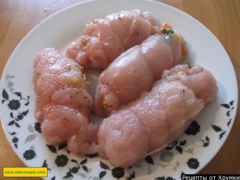 Шаг 5 приготовления Куриные рулетики с сыром в духовке