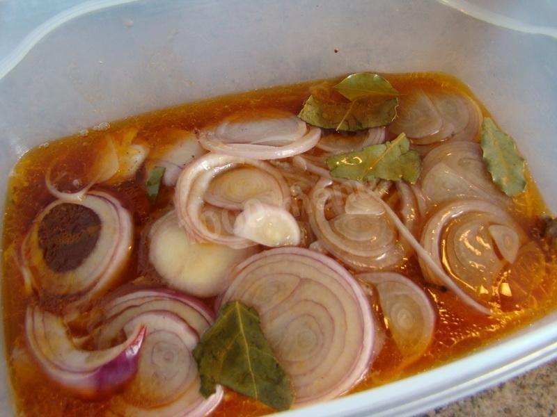 Шаг 7 приготовления Маринованная скумбрия по-бразильски