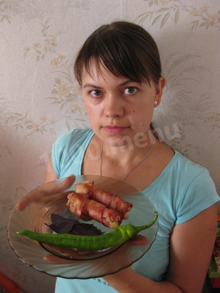 Шаг 7 приготовления Сосиски с сыром и беконом