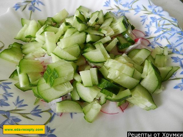 Шаг 3 приготовления Салат Окрошка с грецкими орехами