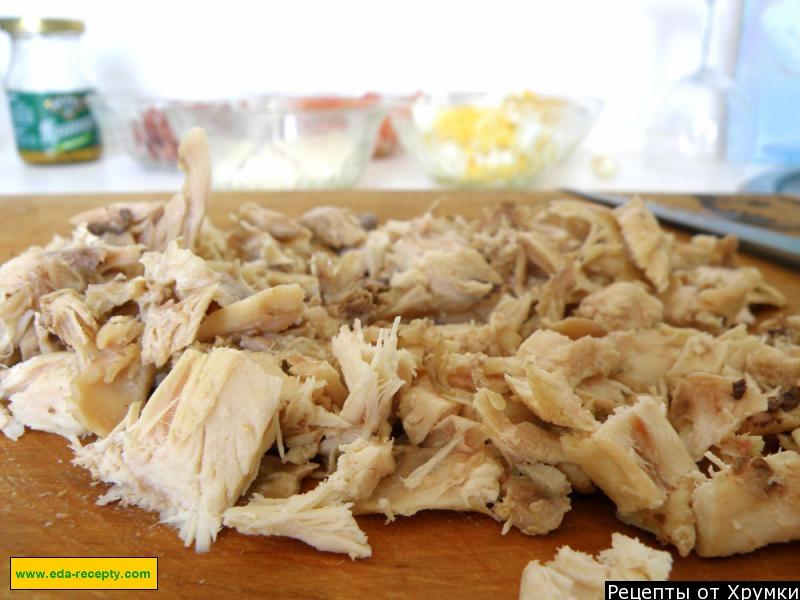 Шаг 1 приготовления Салат с куриным мясом и цветной капустой