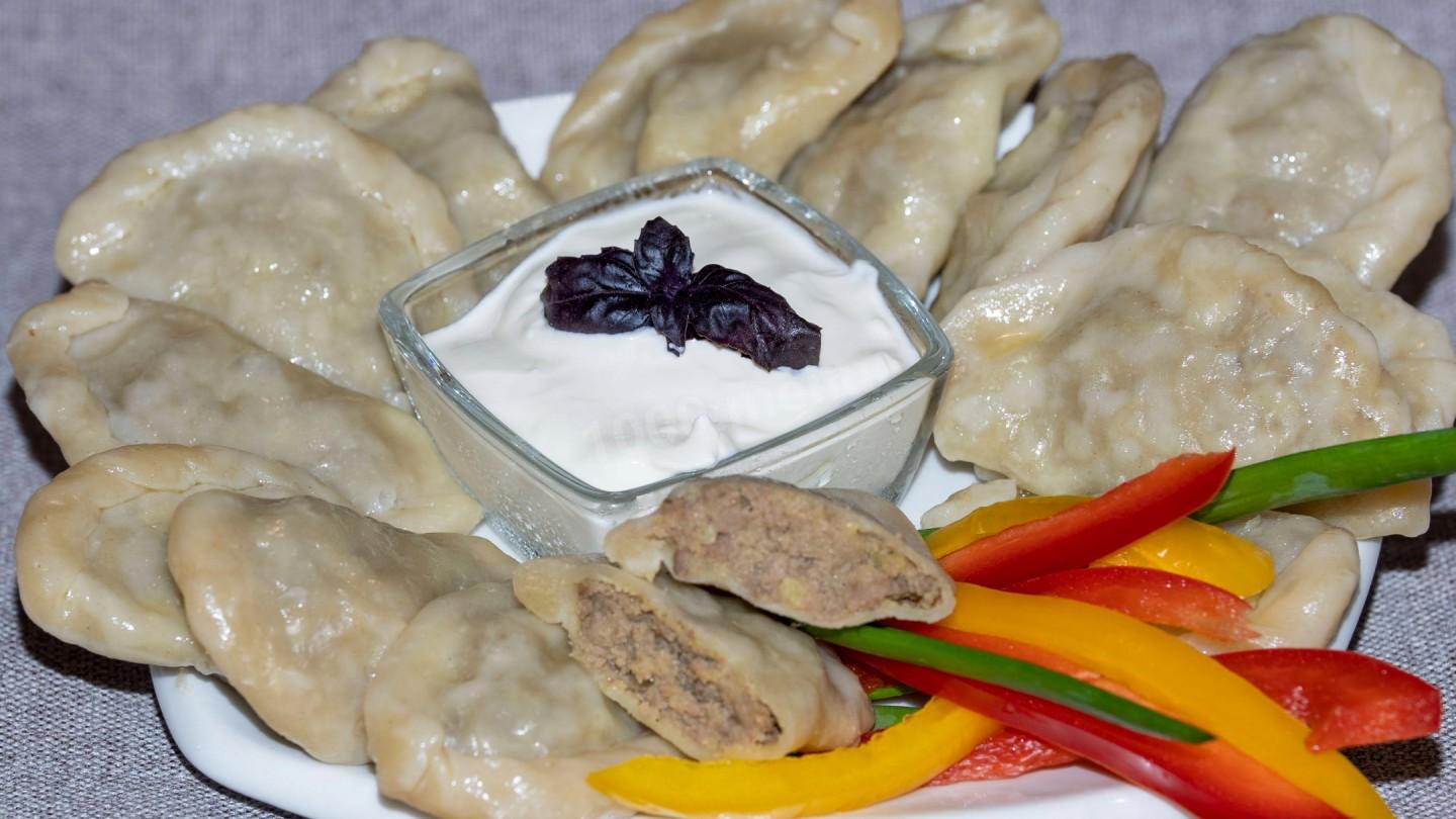 Обложка рецепта Вареники с картошкой и печенью из заварного теста