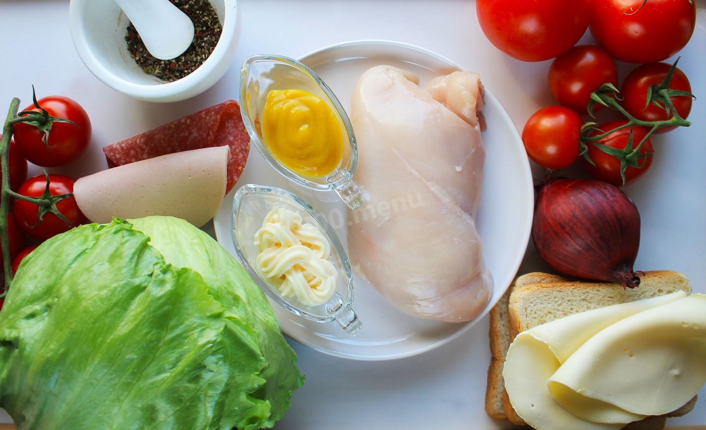 Шаг 1 приготовления Клаб сэндвич с курицей