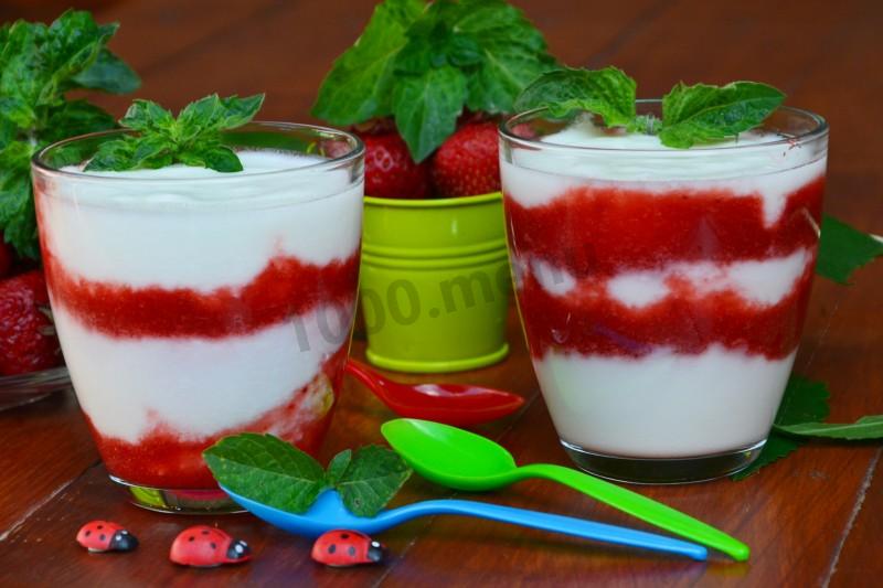 Шаг 8 приготовления Йогурт клубничный