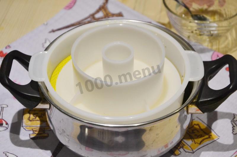 Шаг 10 приготовления Сыр с зеленью домашний