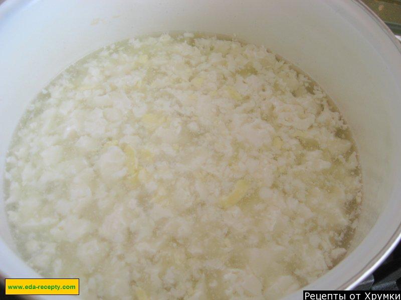 Шаг 3 приготовления Вкусный домашний творог  из молока и сметаны