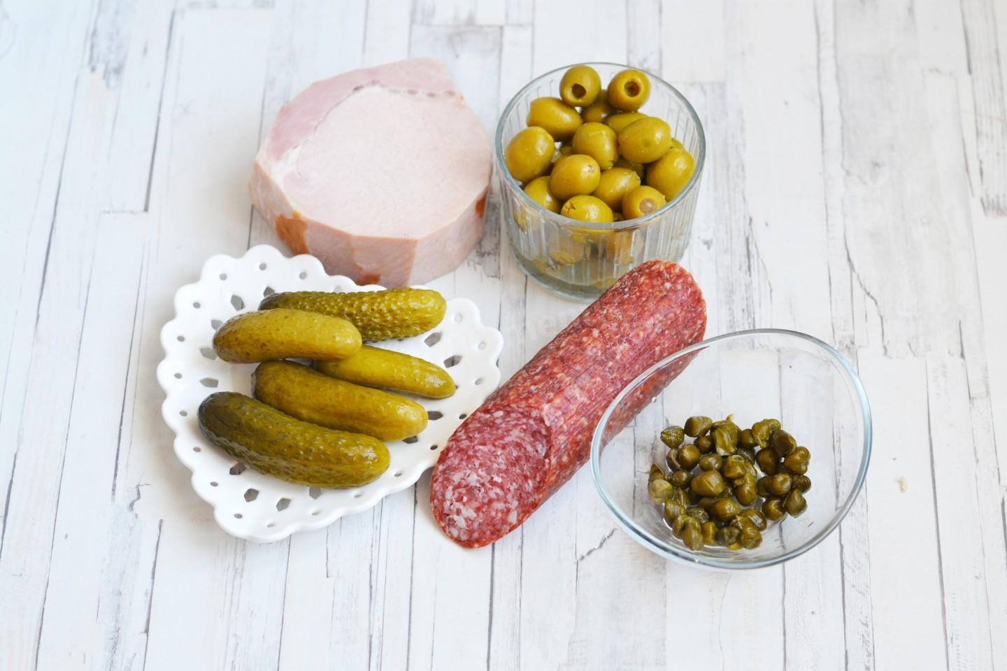 Шаг 5 приготовления Солянка сборная мясная классическая