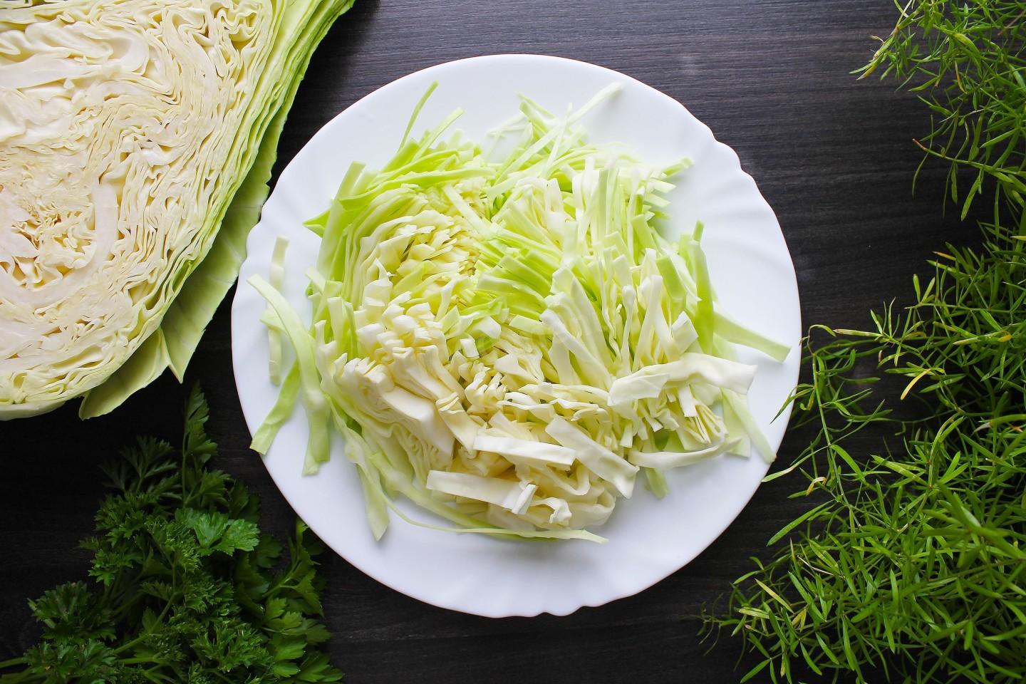 Шаг 6 приготовления Борщ с курицей морковью и свеклой вкусный красный