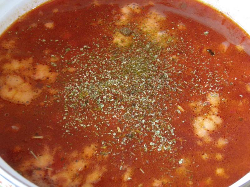 Шаг 10 приготовления Горячий свекольник классический с мясом