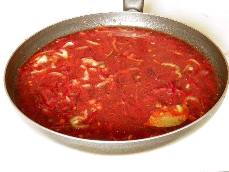 Шаг 6 приготовления Горячий свекольник классический с мясом