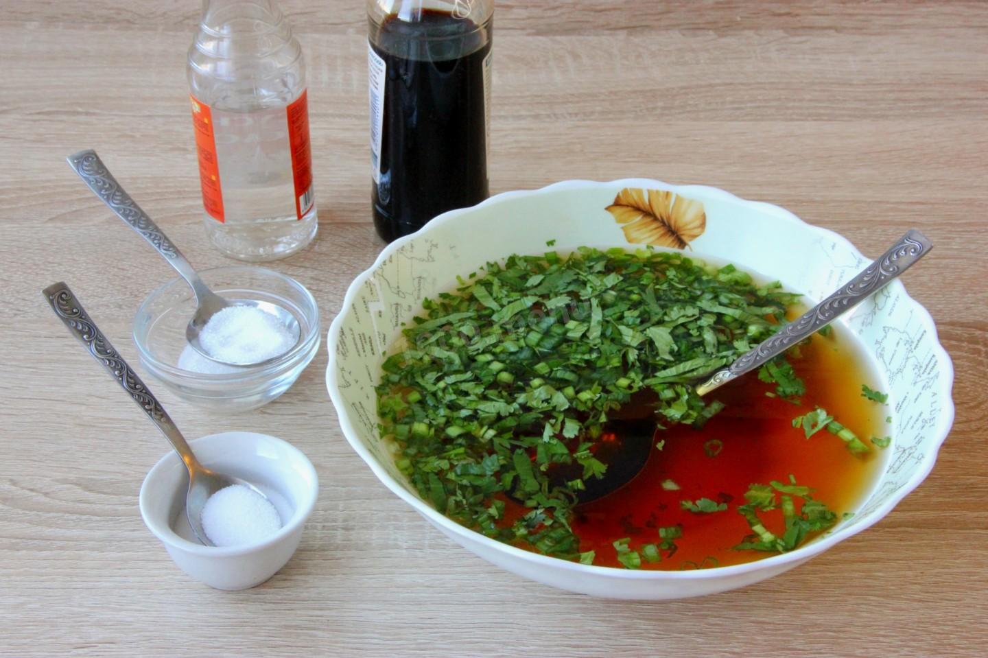 Шаг 2 приготовления Кукси по корейски с мясом