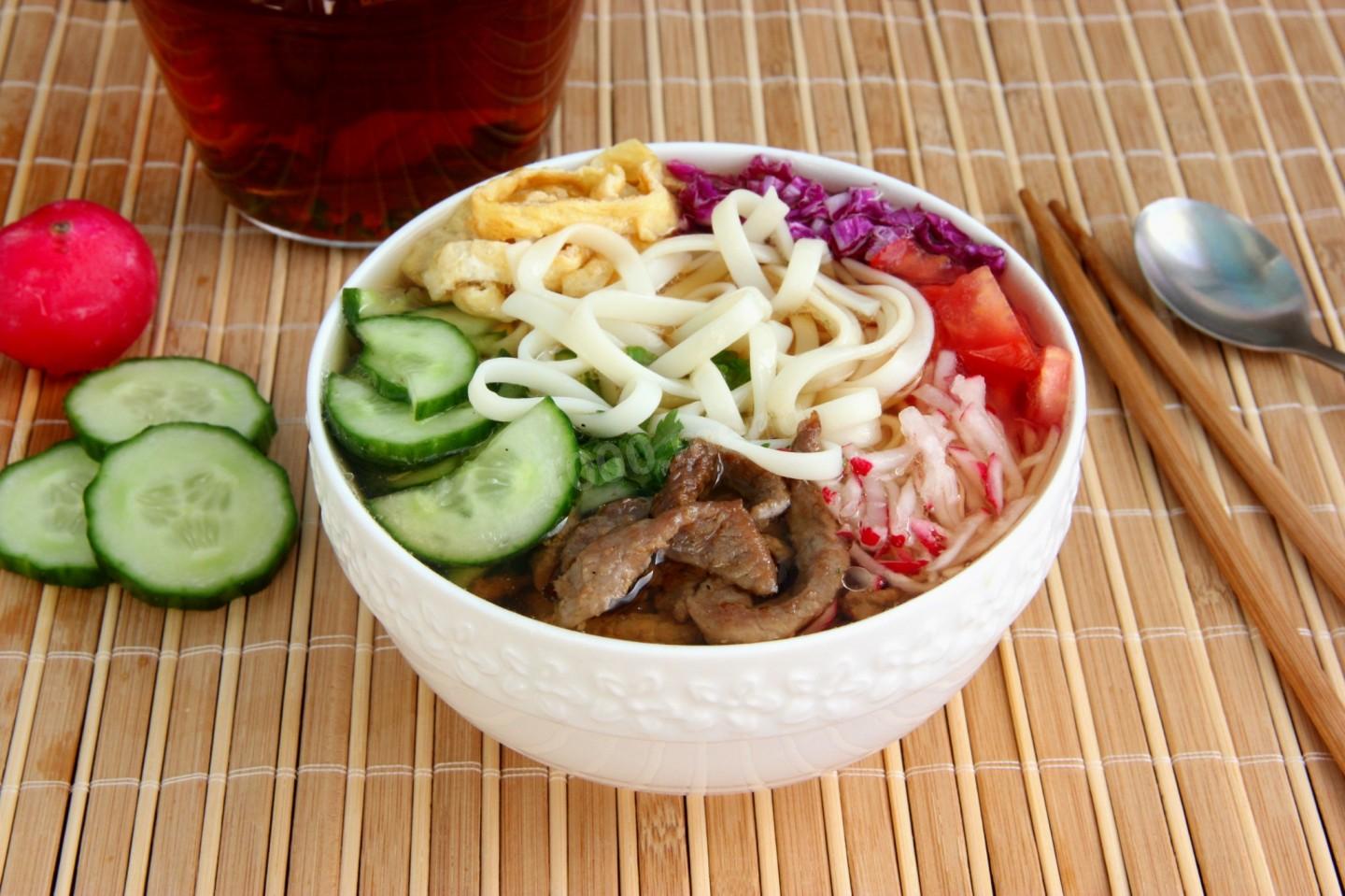 Обложка рецепта Кукси по корейски с мясом