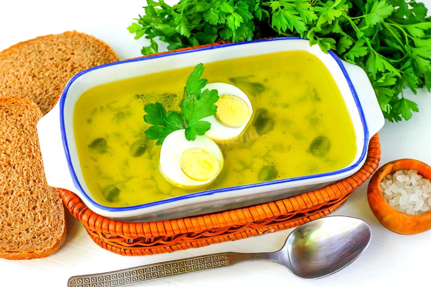 Обложка рецепта Куриный бульон с яйцом