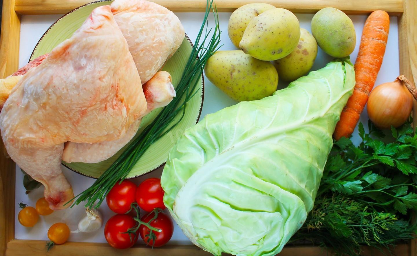 Шаг 1 приготовления Щи из свежей капусты с курицей