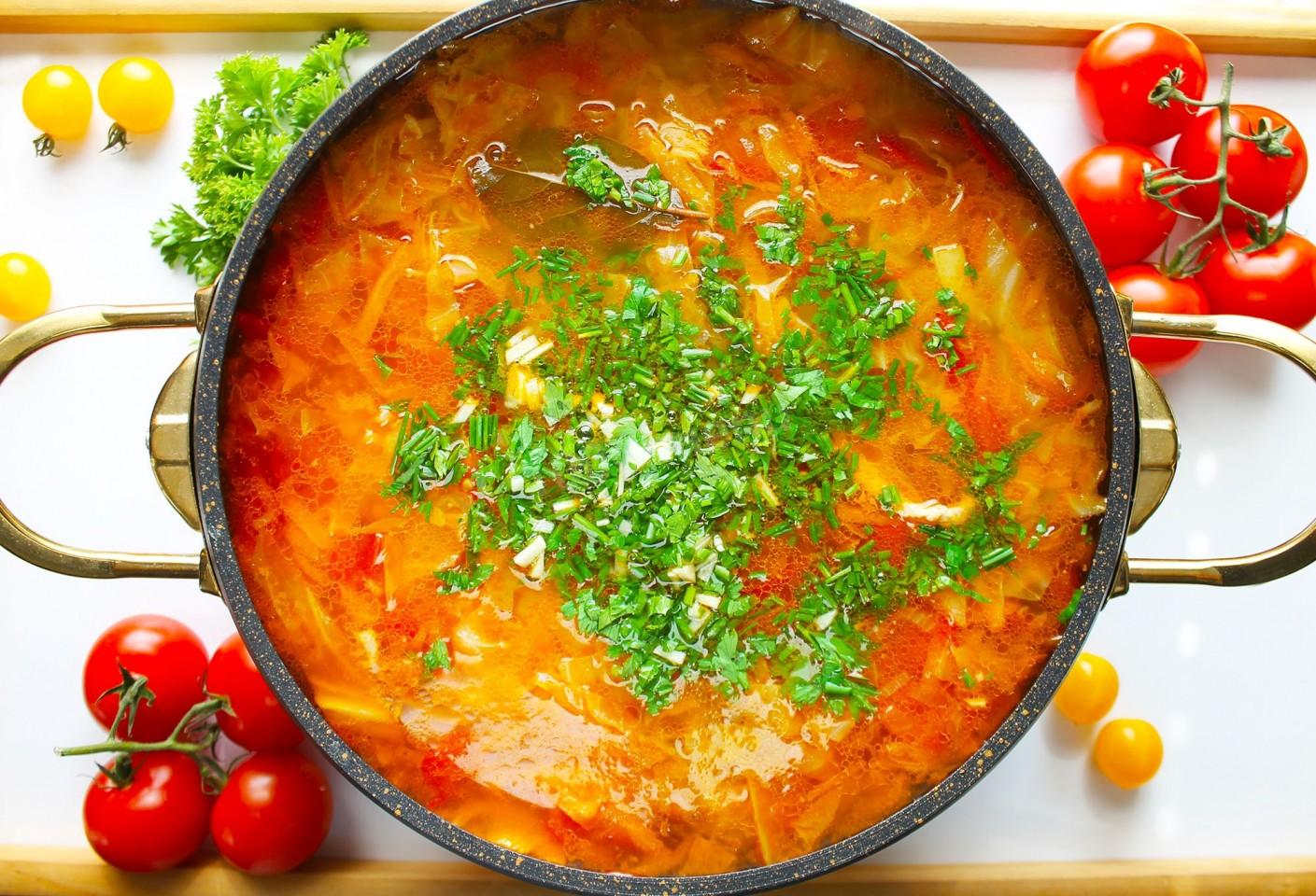Шаг 13 приготовления Щи из свежей капусты с курицей