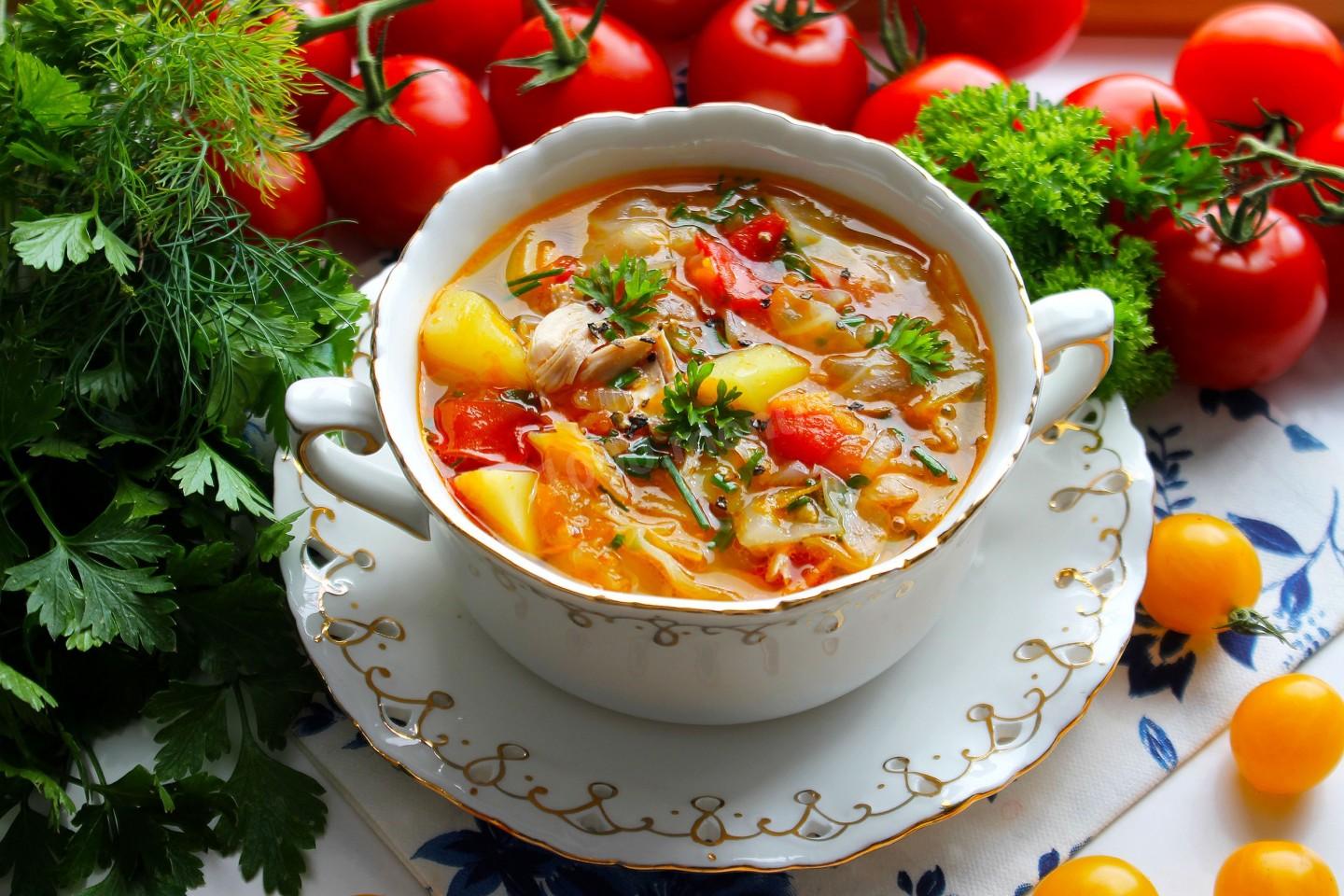 Шаг 14 приготовления Щи из свежей капусты с курицей