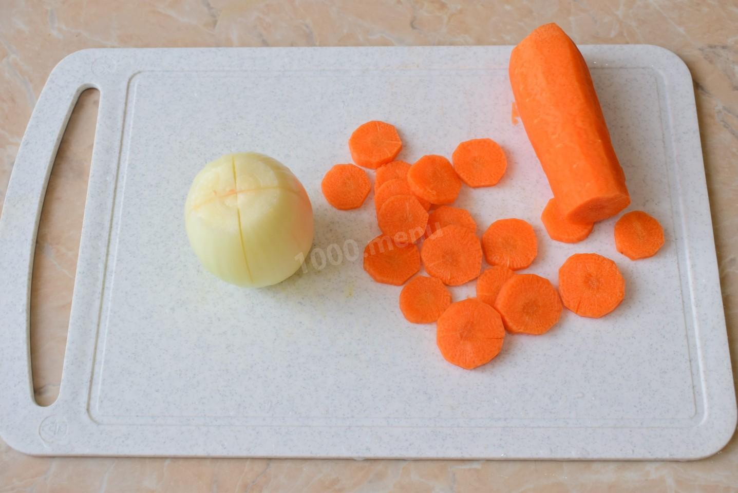 Шаг 3 приготовления Уха из консервы сайры быстро и вкусно