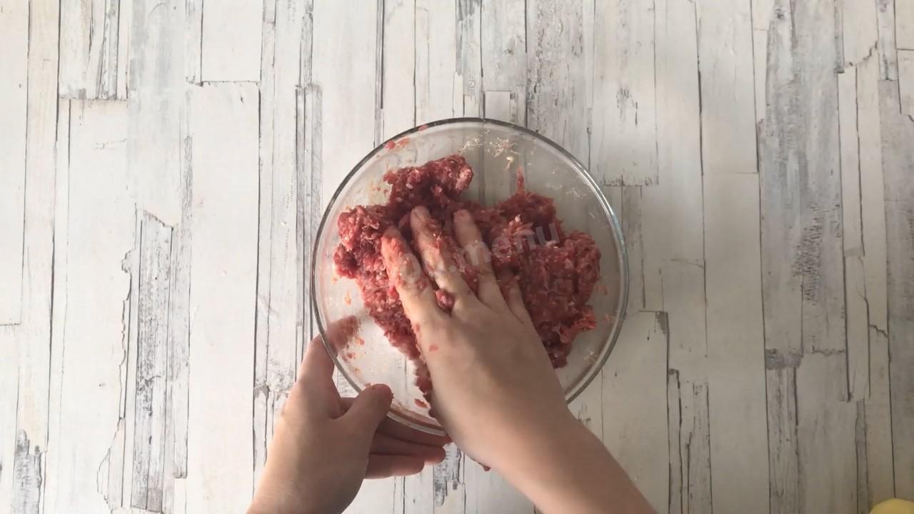 Шаг 3 приготовления Суп с фрикадельками и рисом