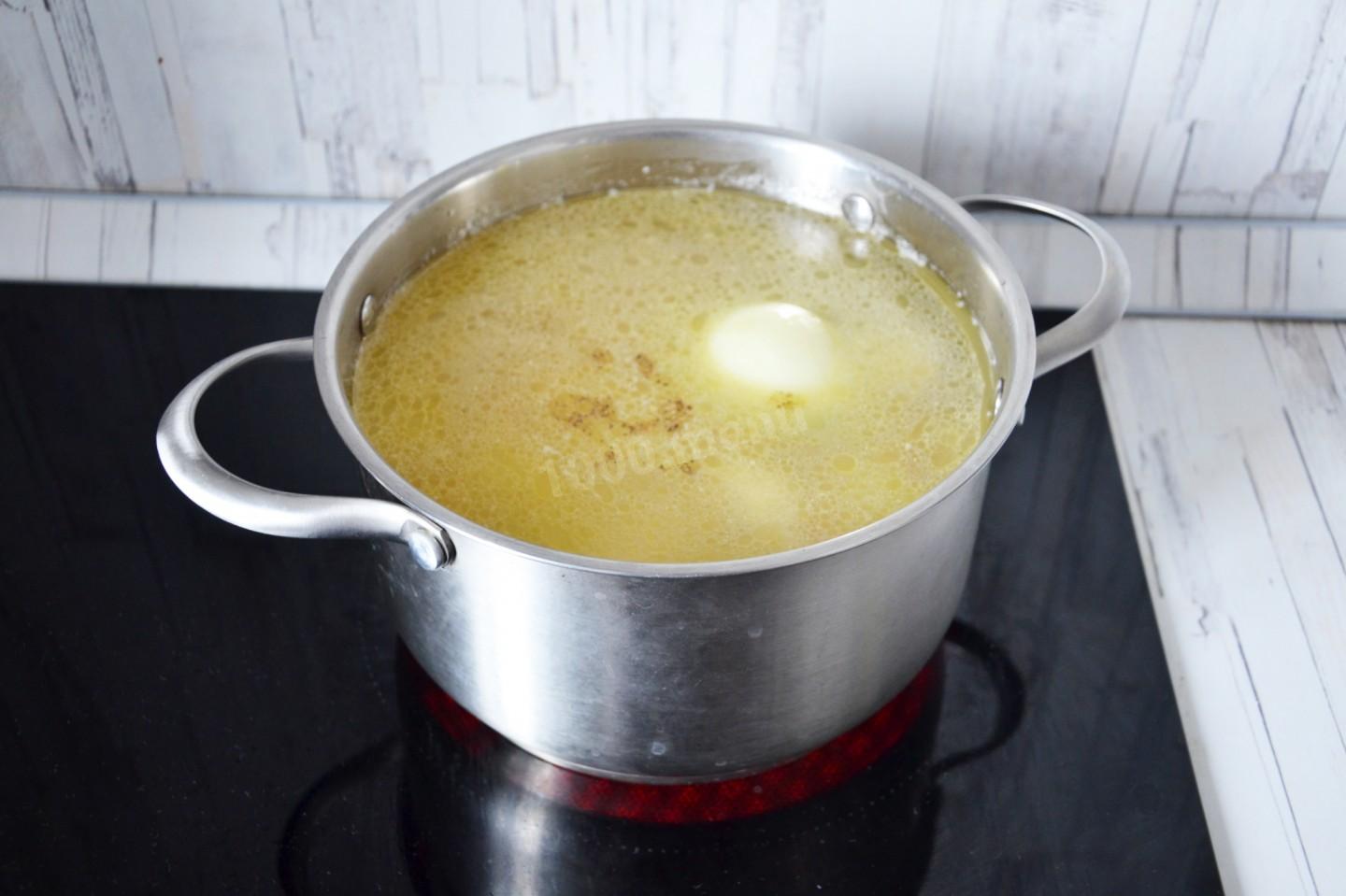 Шаг 7 приготовления Куриный суп с лапшой и картошкой