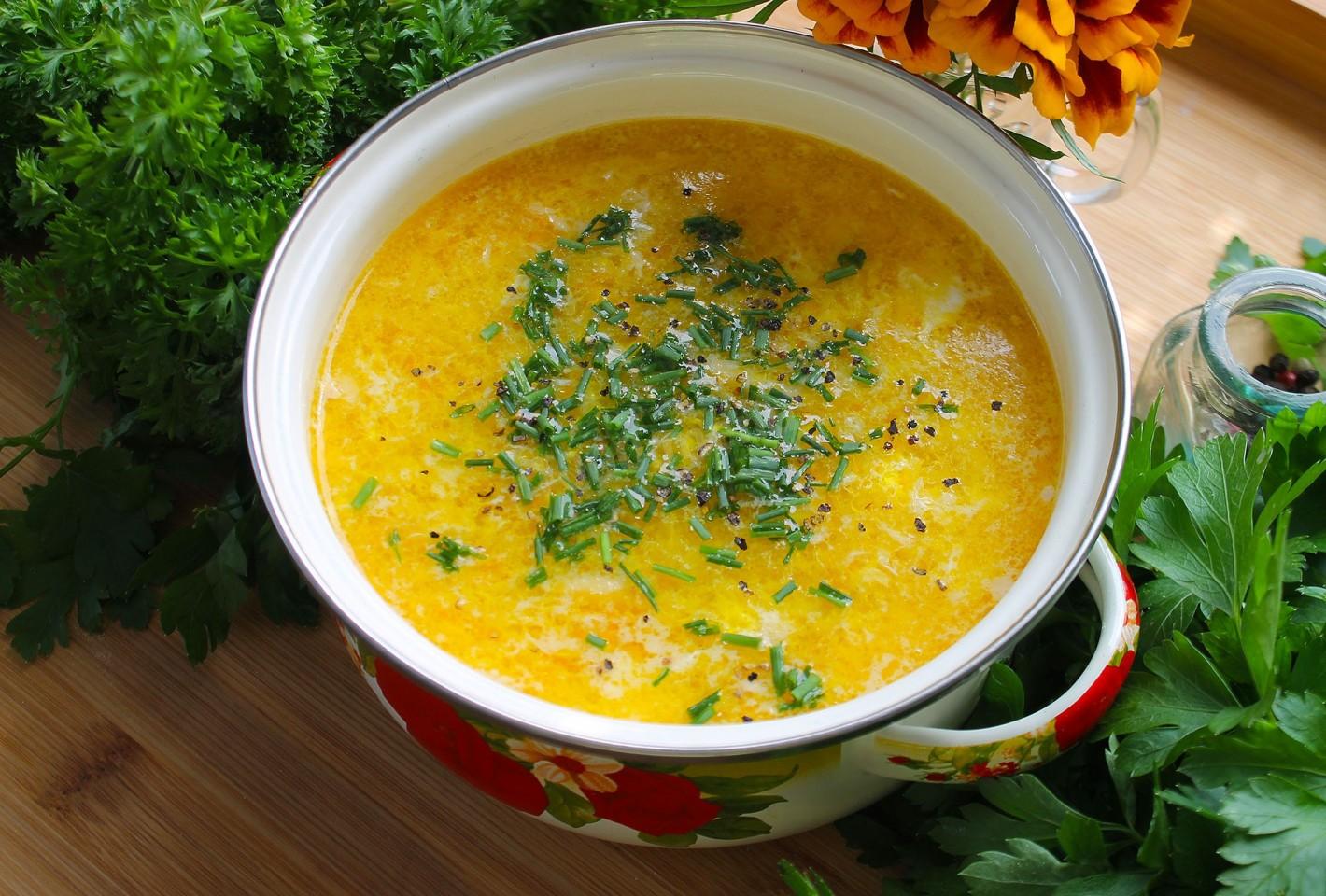 Шаг 14 приготовления Суп затируха с курицей на яйцах