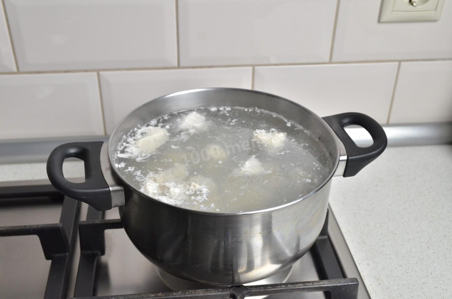 Шаг 3 приготовления Суп из куриного филе с картошкой и вермишелью