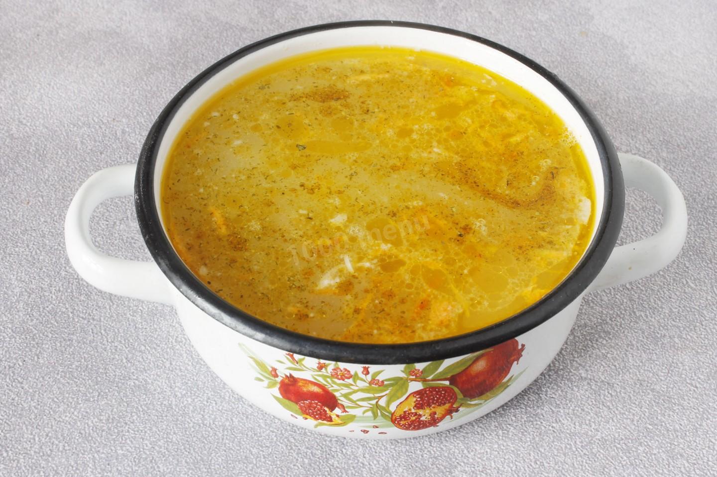 Шаг 8 приготовления Суп рисовый с курицей и картошкой