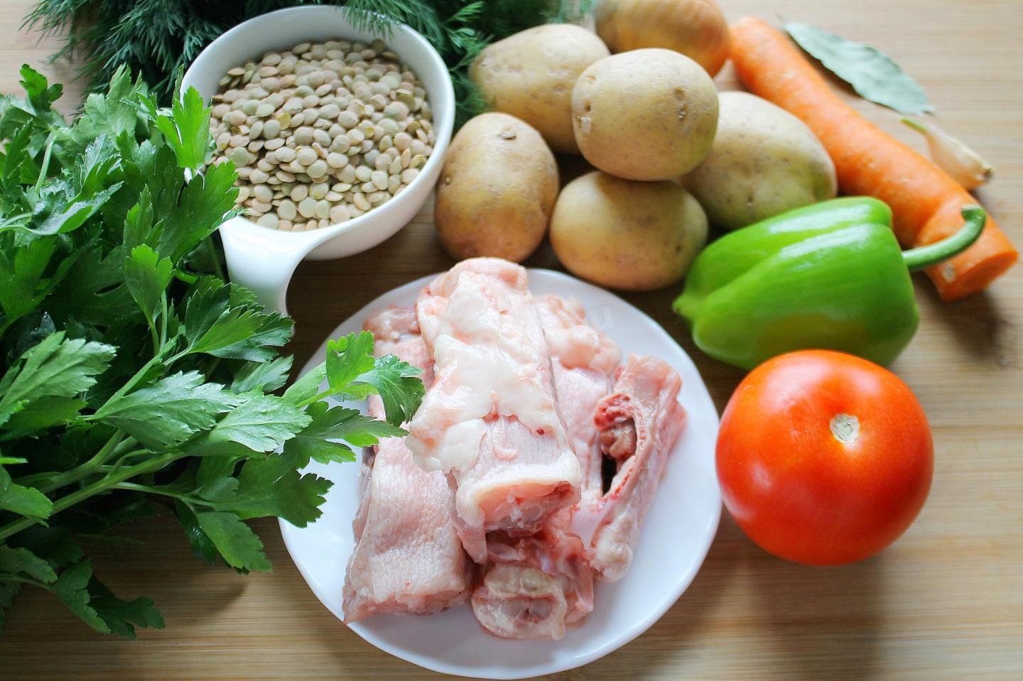 Шаг 1 приготовления Суп из зеленой чечевицы с курицей
