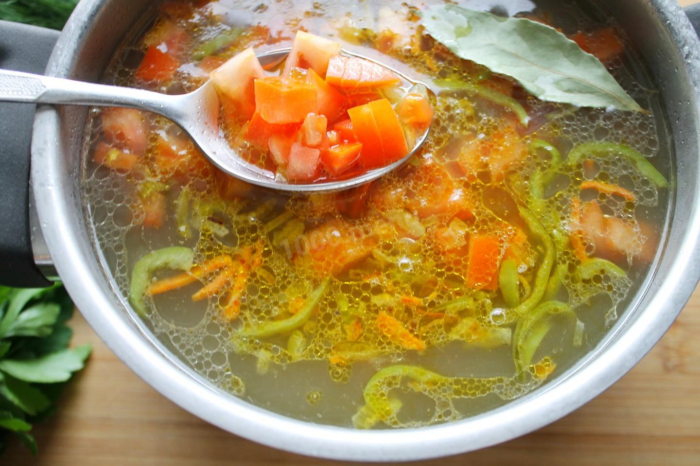 Шаг 10 приготовления Суп из зеленой чечевицы с курицей