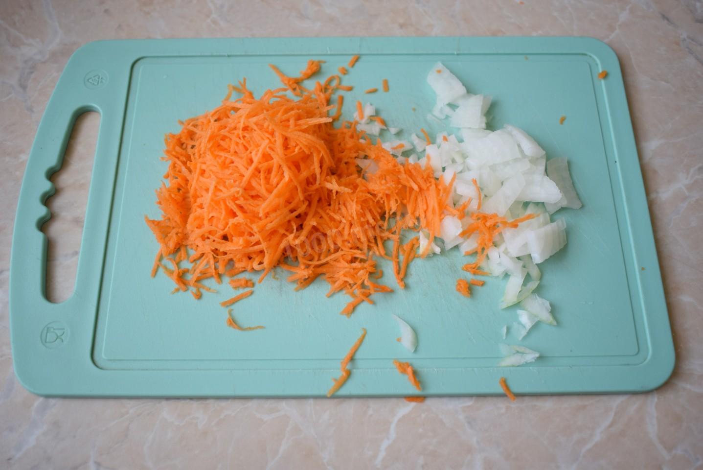 Шаг 5 приготовления Гречневый суп с курицей