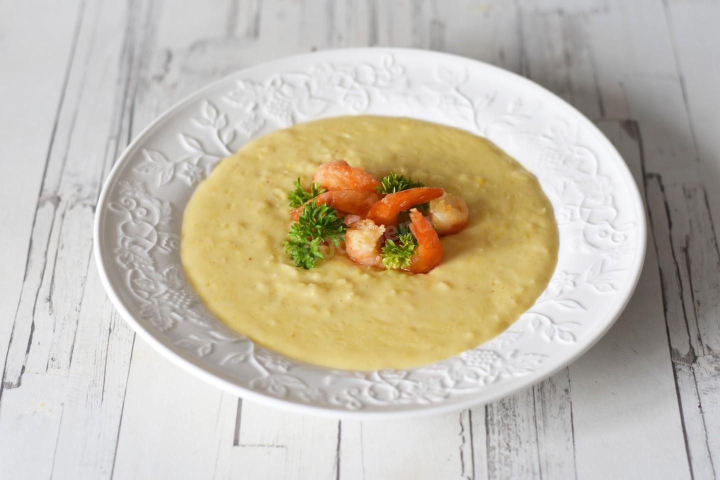 Шаг 11 приготовления Кукурузный суп крем пюре с креветками