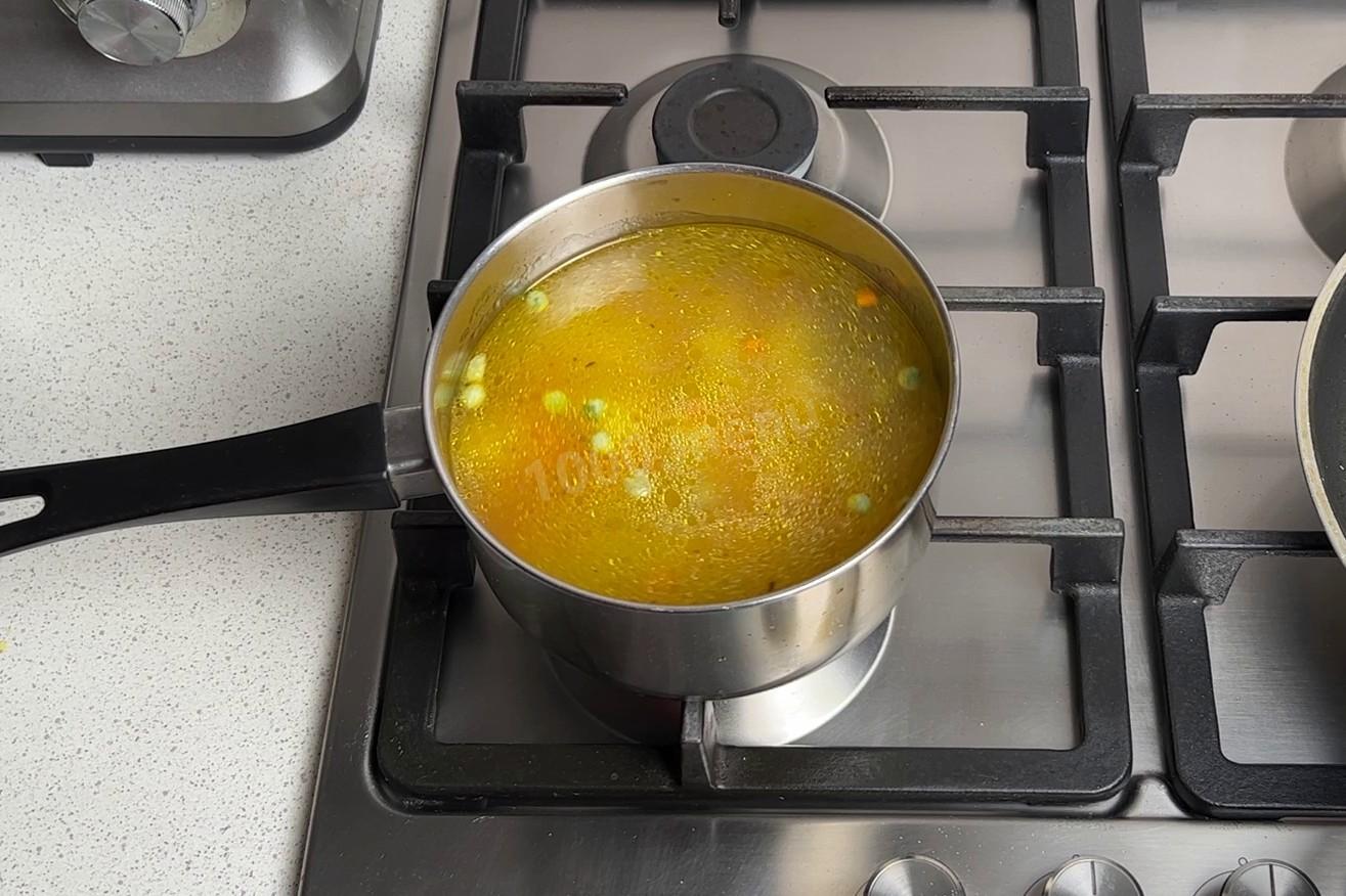Шаг 7 приготовления Суп из картошки и моркови