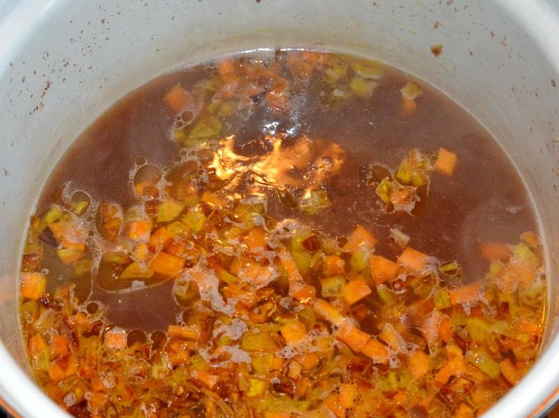 Шаг 8 приготовления Суп из бобов